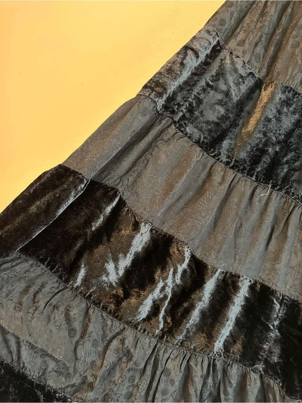 Vintage Boho Black Tiered Maxi Skirt Velvet and Floral print Panels size large - Picture 3 of 7